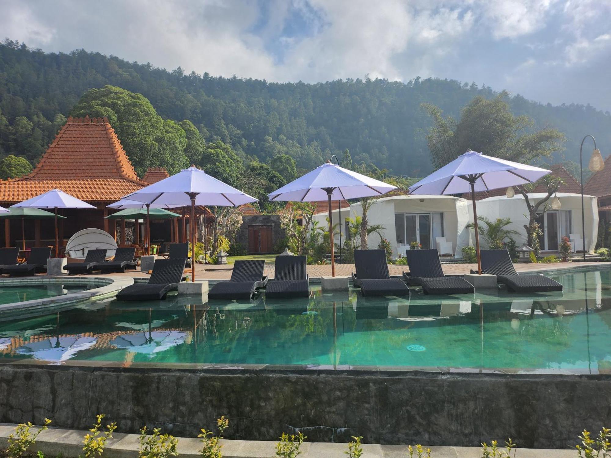 Starlake Villa & Glamping Kubupenlokan Εξωτερικό φωτογραφία